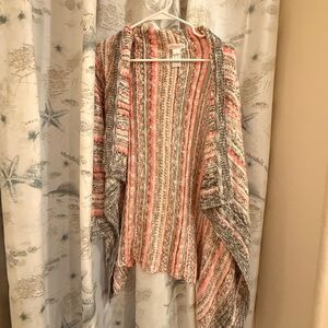 Xhilaration Gray and Pink Knit Sweater